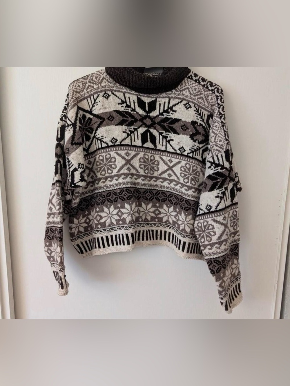 Nordic Print Boxy Sweat Brown Cream Turtleneck